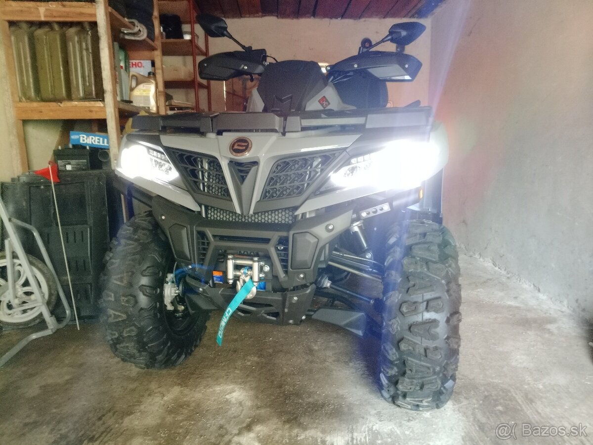 CF moto x850