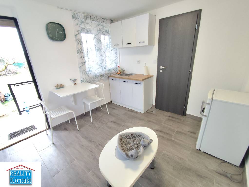 Znížená cena Ponúkame na predaj chatku - Nové Zámky - 3