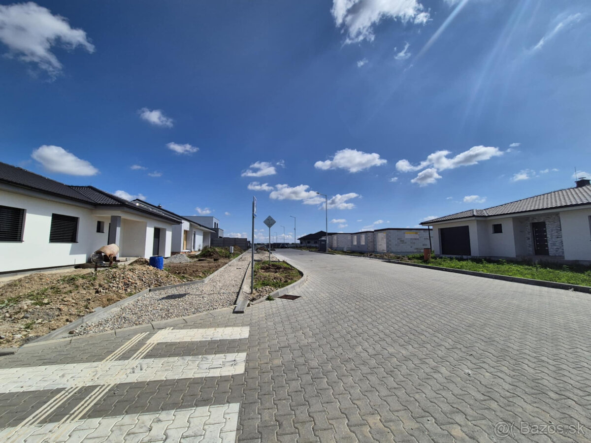 🏡 Stavebný pozemok na predaj – Dvory nad Žitavou, 640 m² - 3