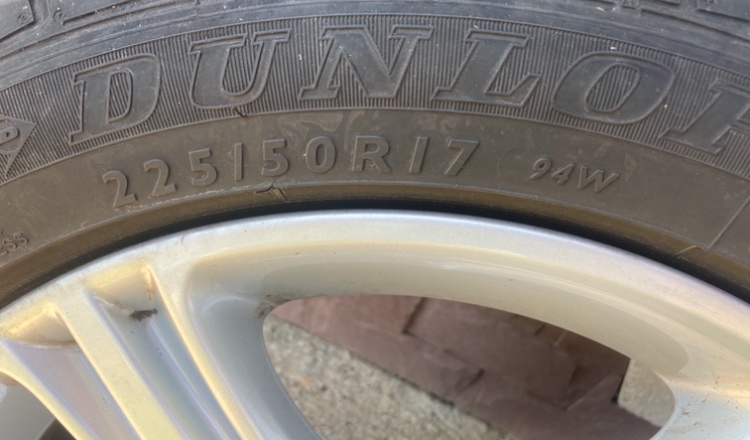 Elektróny 225/55 R17 na BMW - 3