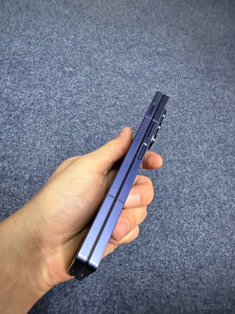 Samsung Galaxy Fold 6 - 3