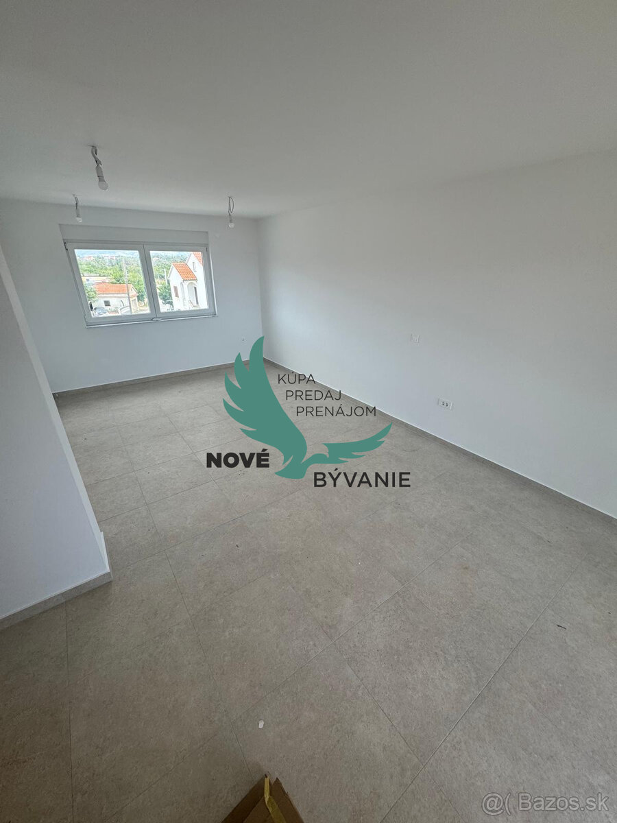 Apartmán so strešnou terasou len 100m od pieskovej pláže - 3