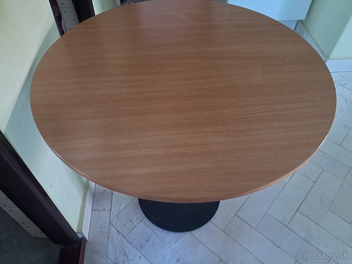 Stôl - 3