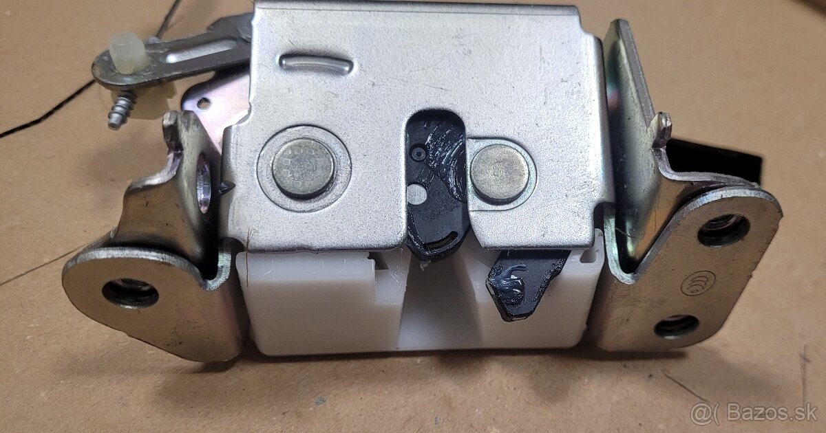 Zamok dveri Dacia - 3