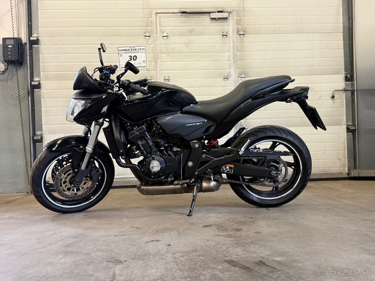 Honda CB600F Hornet - 3