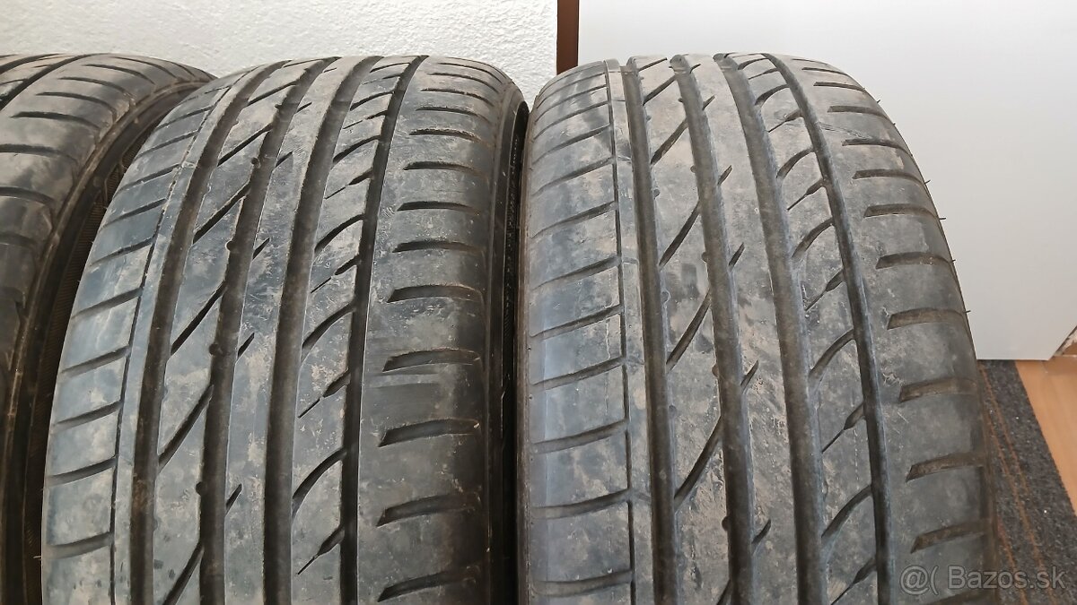 215/55r17 - 3