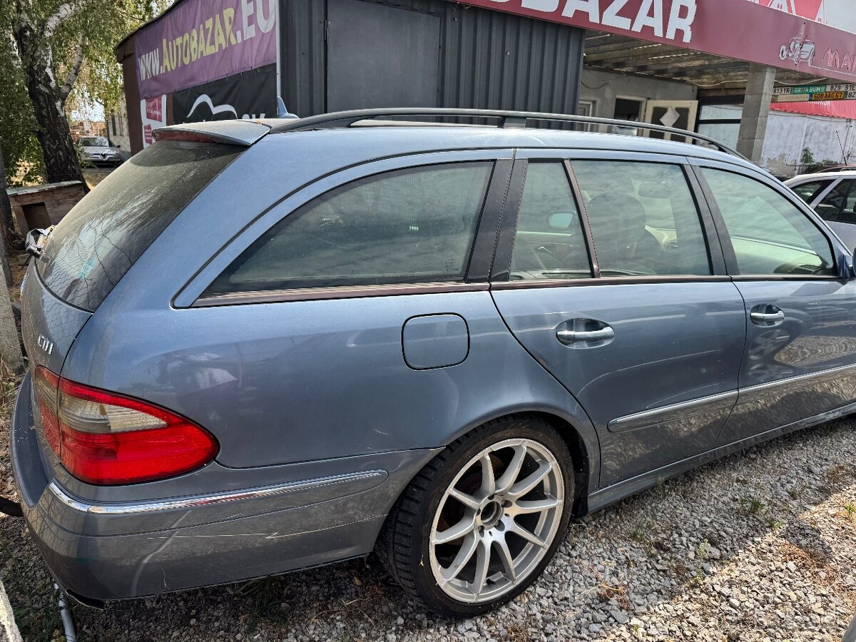 Mercedes E-220cdi - 3