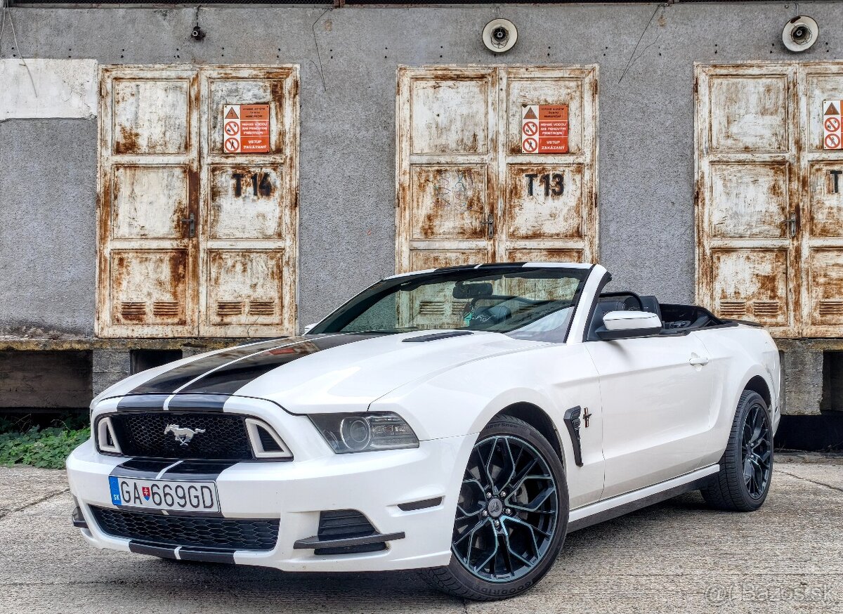 FORD MUSTANG CABRIO 3,7 V6 - 3