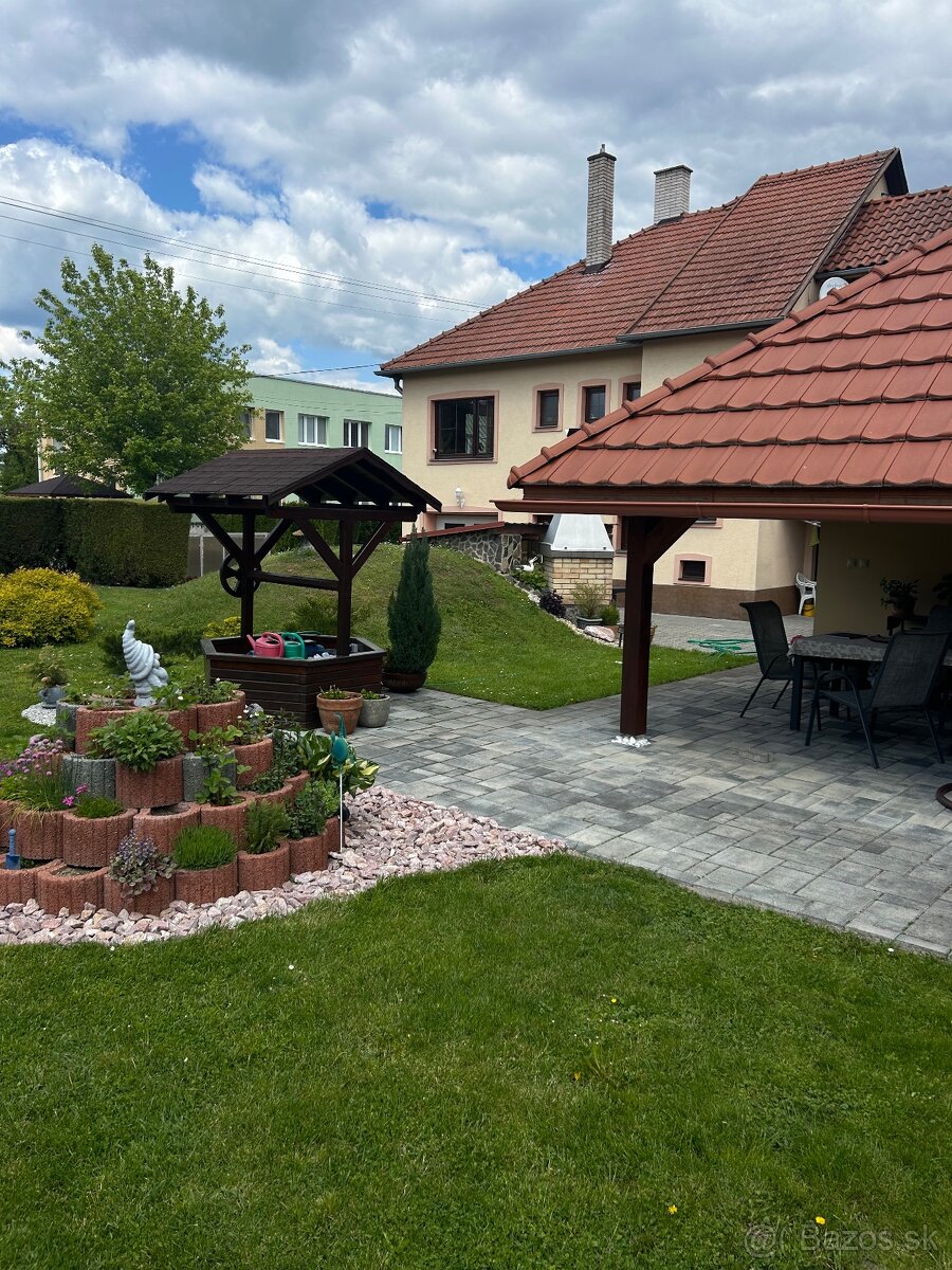 POKOJNÉ BÝVANIE V RODINNOM DOME V ŽIARI NAD HRONOM - 3