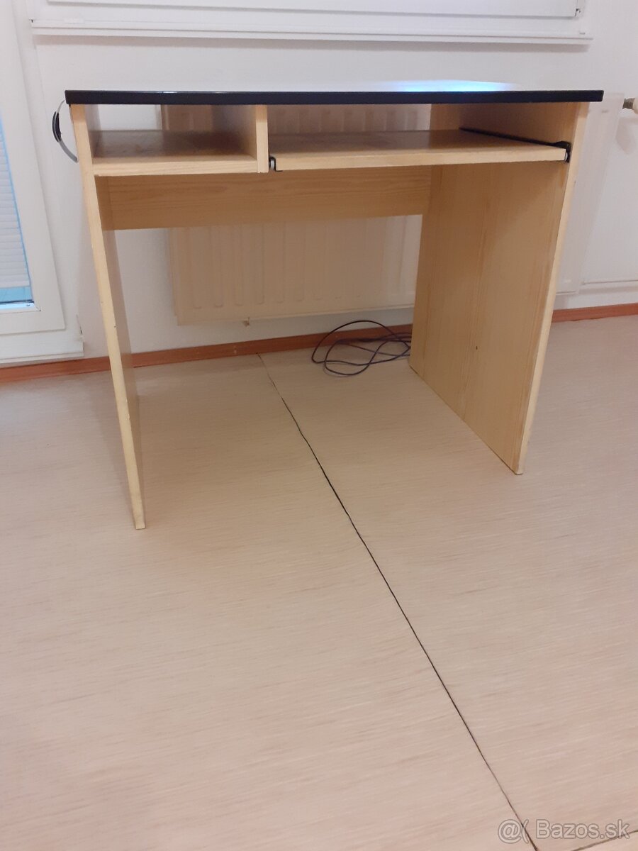 Počítačový stôl - 3
