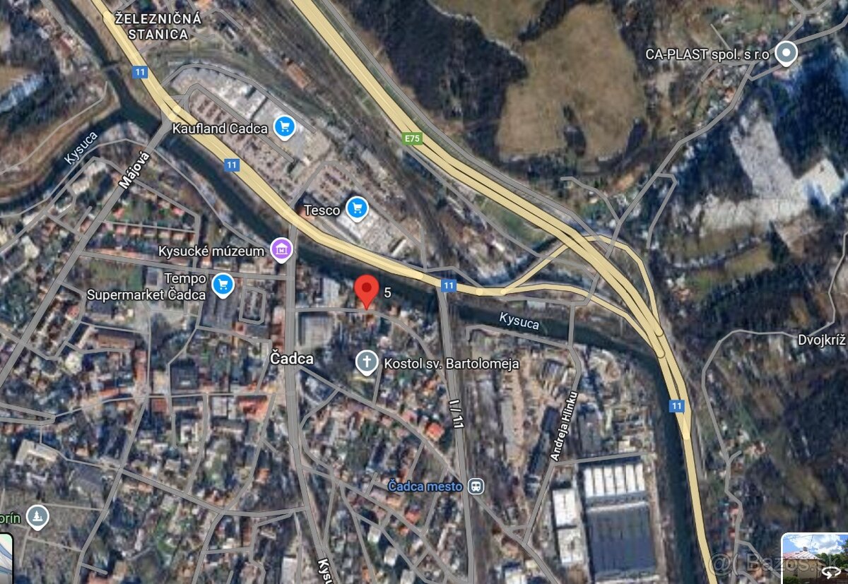 Polyfunkčný dom s veľkým pozemkom v centre Čadce na predaj - 3