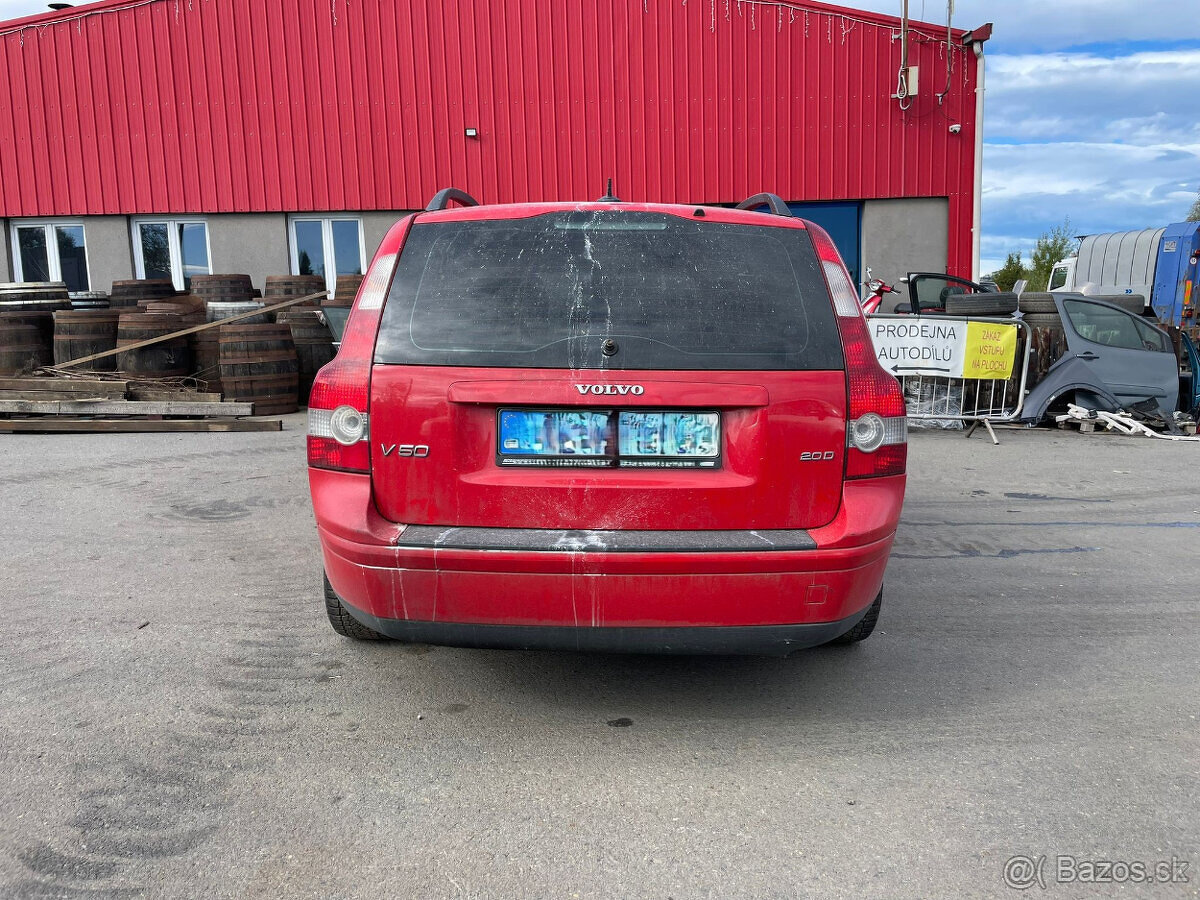 Volvo V50 combi na náhradní díly - 3