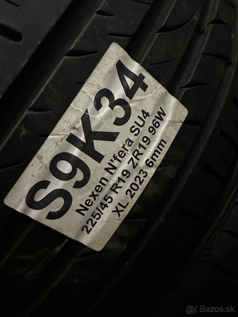 225/45 R19 Nexen N’Fera SU4 96W (2023) - 3