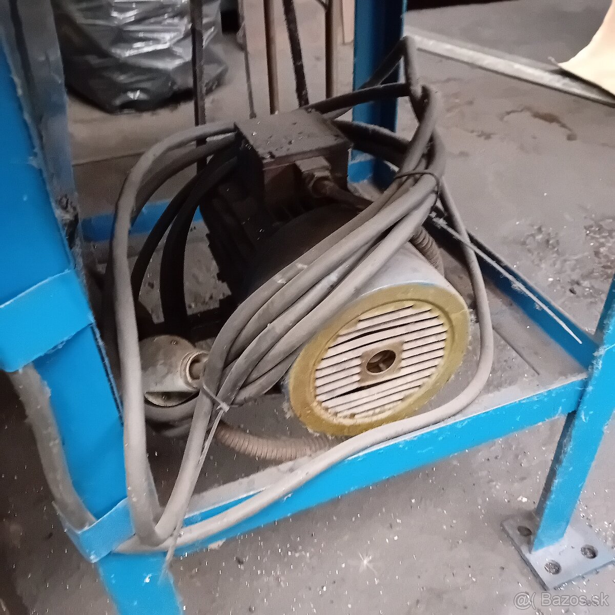 stolovy cirkular - 3