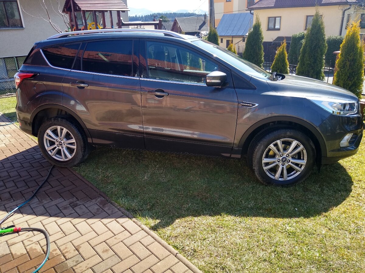 FORD KUGA 1.5 ECOBOOST ANNIVERSARY. r.v.: 2018 - 3