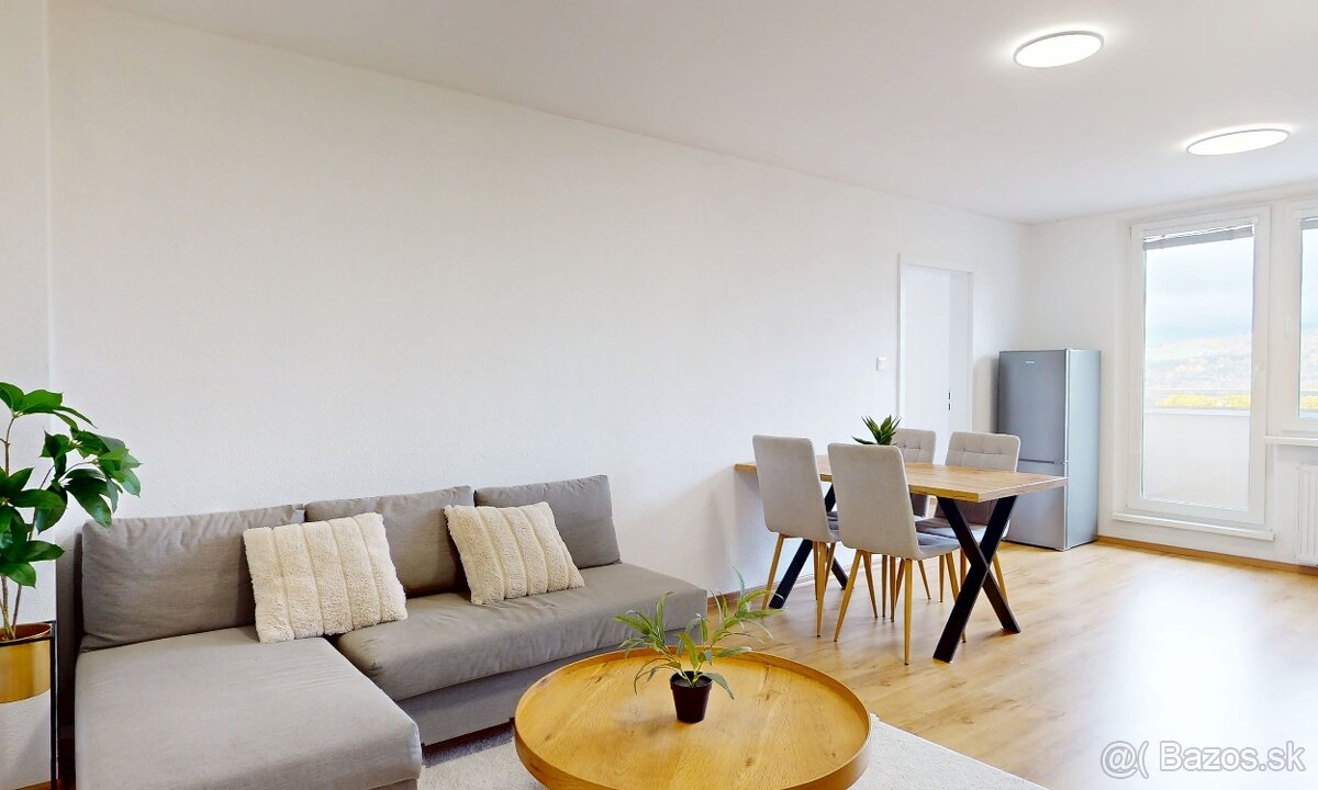 Moderný komplet zrekonštruovaný 3 izbový byt s balkónom - 3