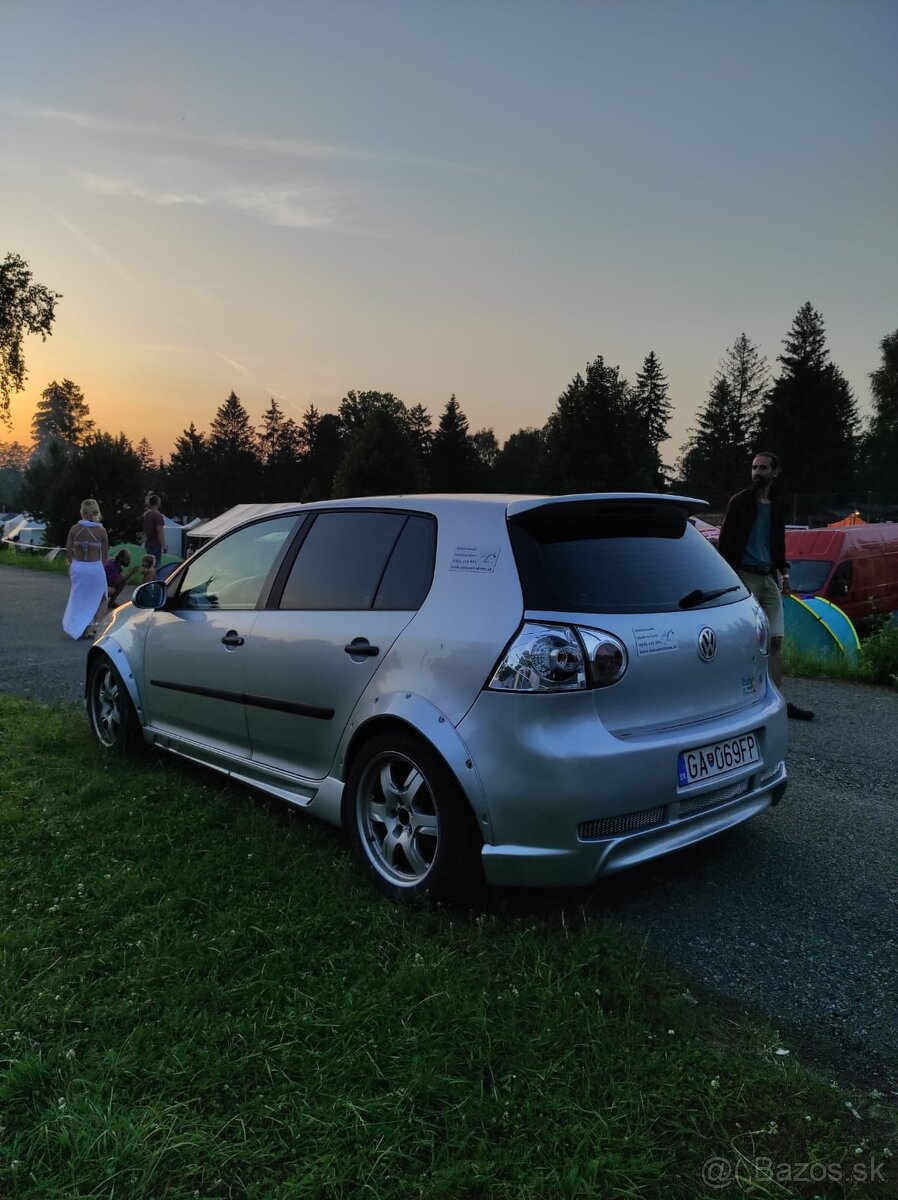 Cukrík - Volkswagen Golf 1,4 benzín - 3