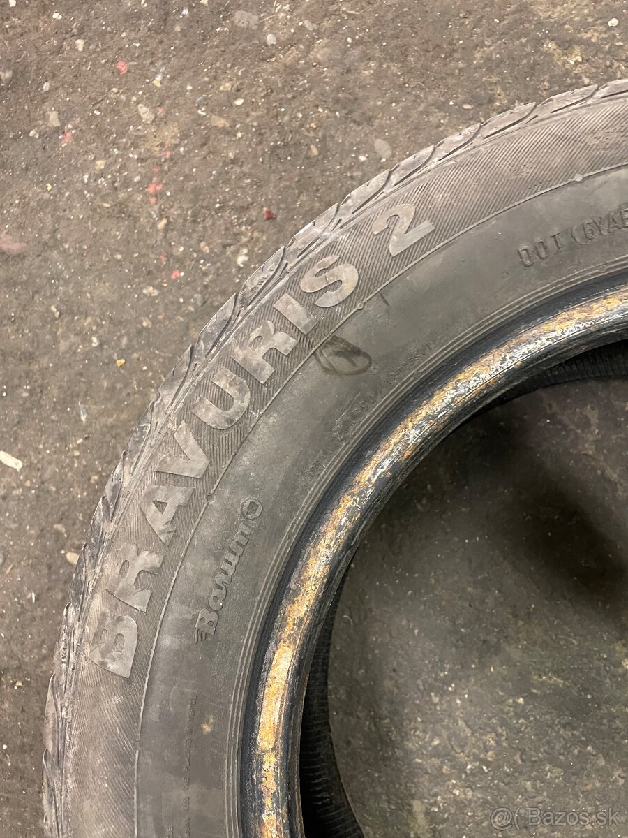 Predám letné gumy 195/65r15 - 3