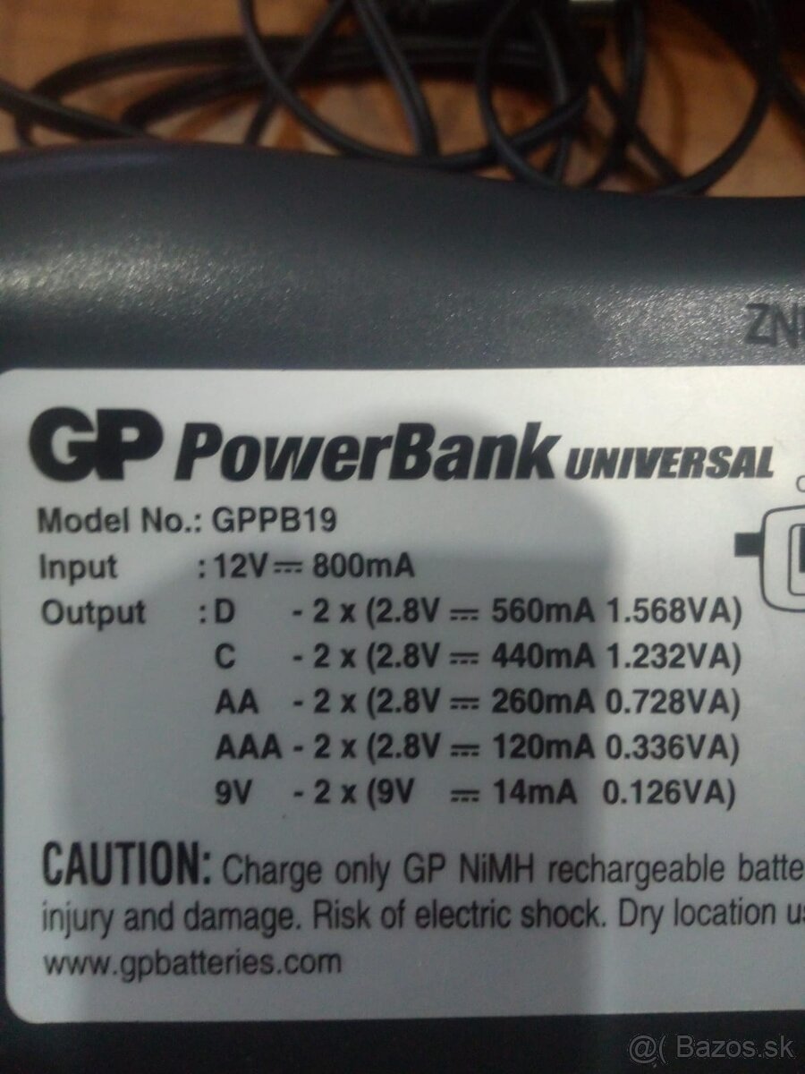 GP nabíjačka batérií PB19 AA/AAA - 3