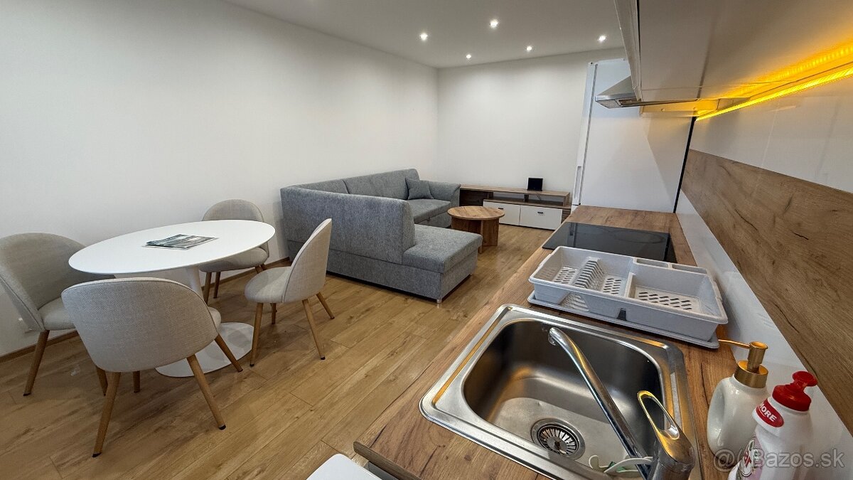 Prenajom 2i bytu Nad jazerom - 3