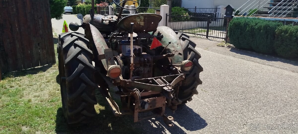 Zetor 25 - 3