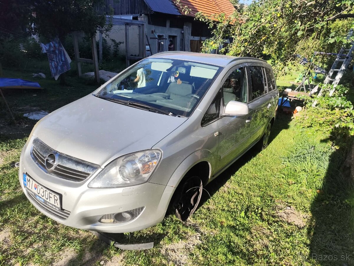Auto na sučiastky Opel zafira - 3