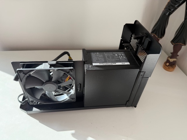 eGPU Razer Core X - 3