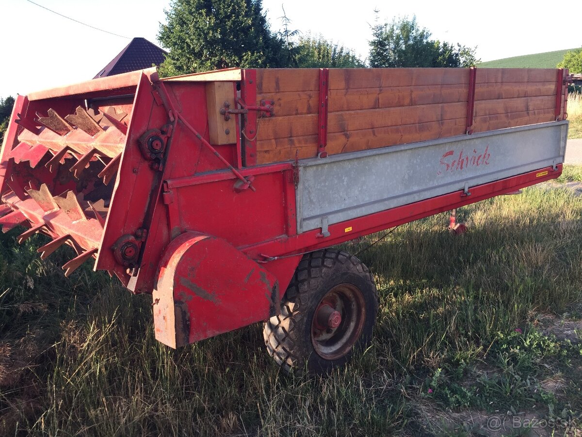 Rozmetadlo na hnoj 3.5t - 3