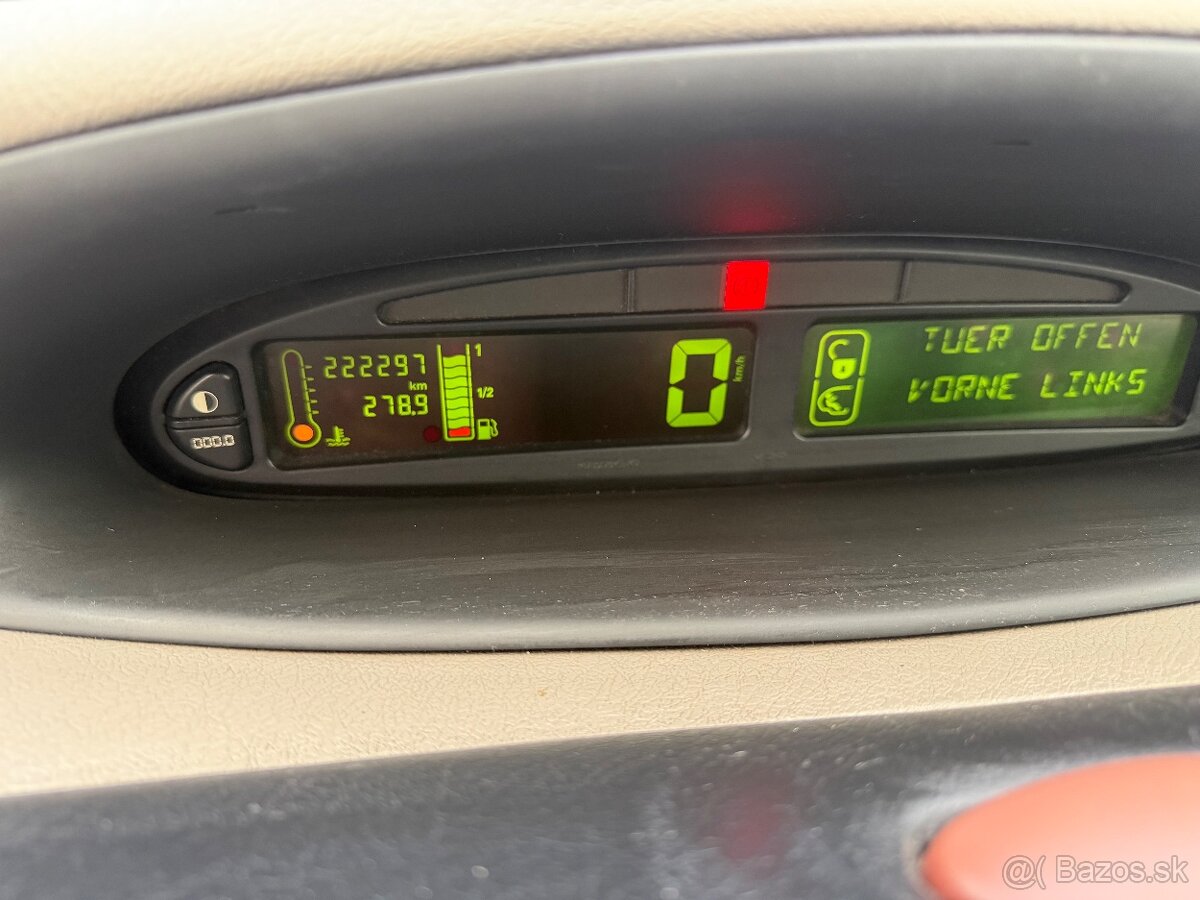 Predám Citroën Xsara Picasso 2.0 HDI - 3