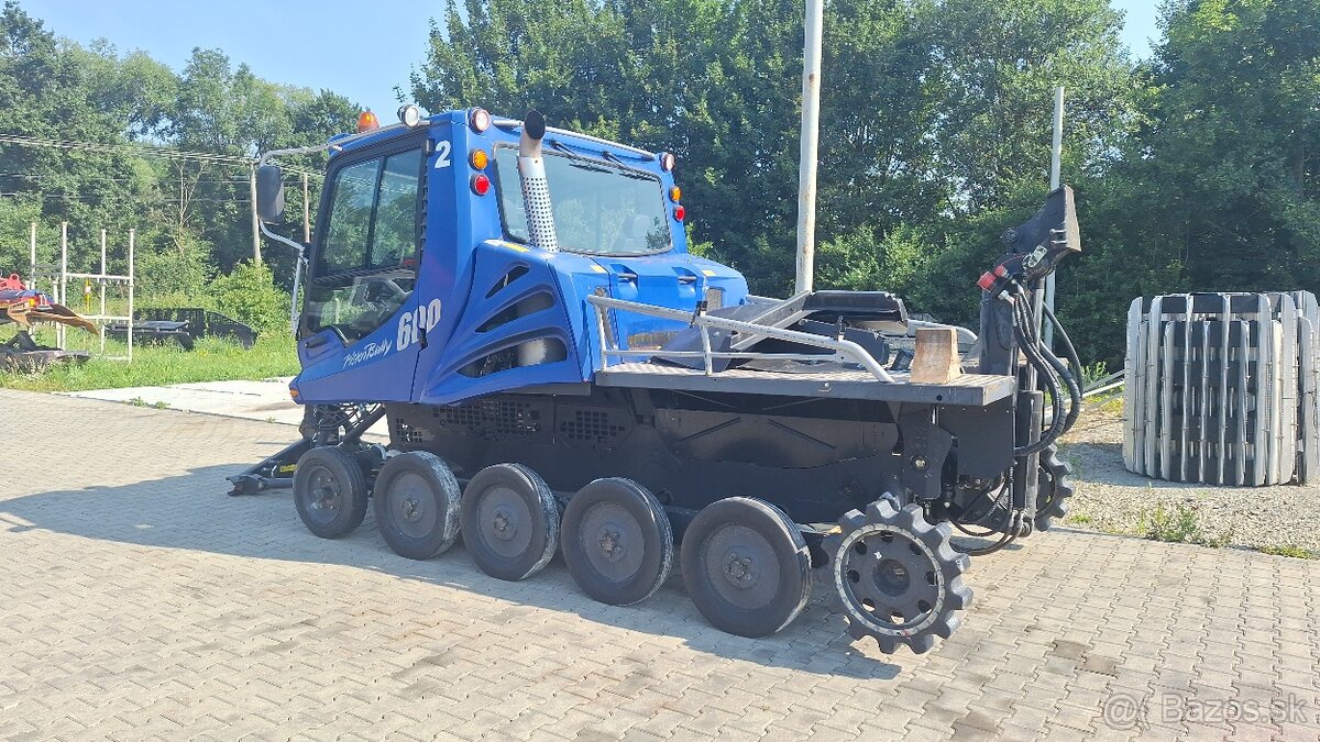 Predám Ratrak Kassbohrer Pistenbully 600 - 3