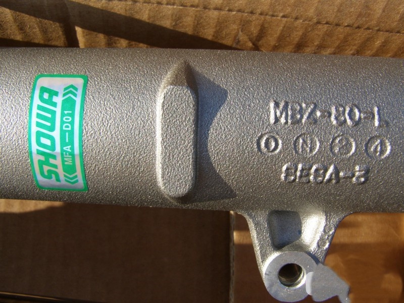 Predné teleskopy Honda CBF1000 - 3