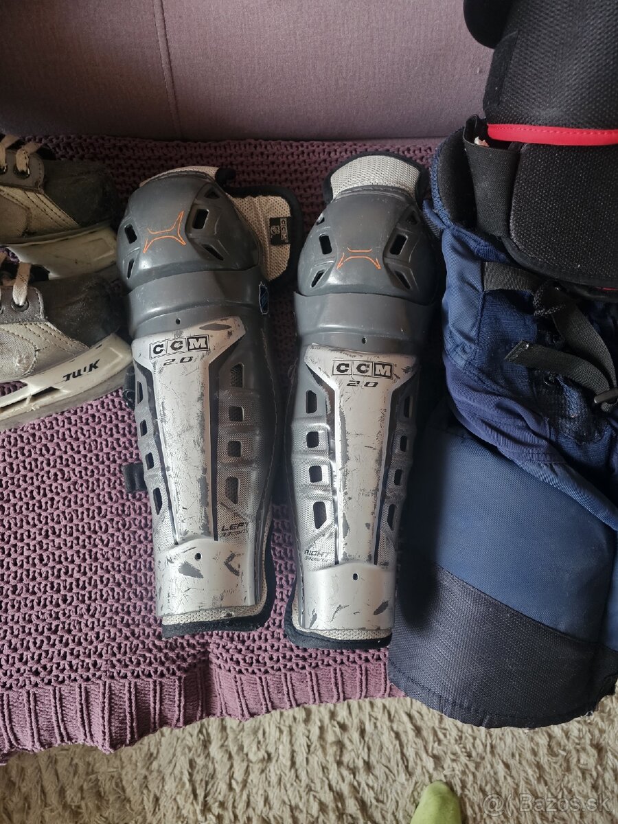 Hokejová výstroj - 3