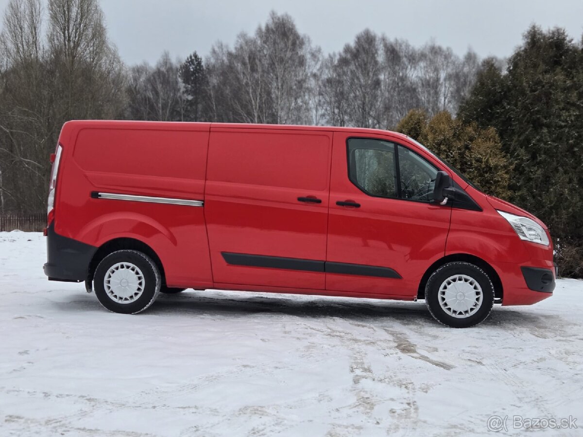 Predám dodávku Ford Transit Custom L2 H1 - 3