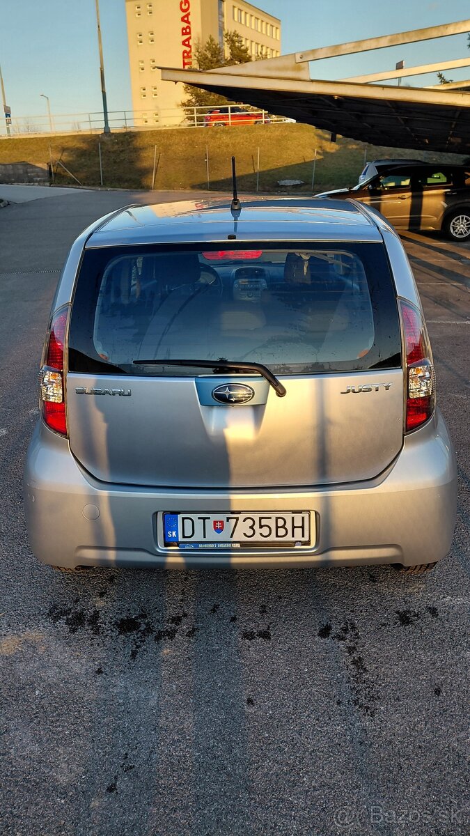 Subaru Justy - 3
