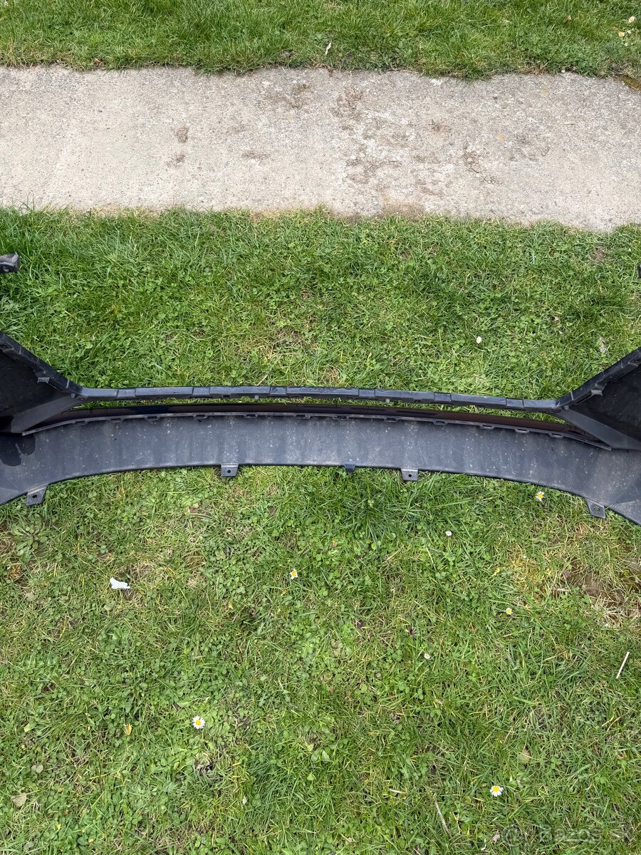 Audi A6 C8 Predný nárazník - 3