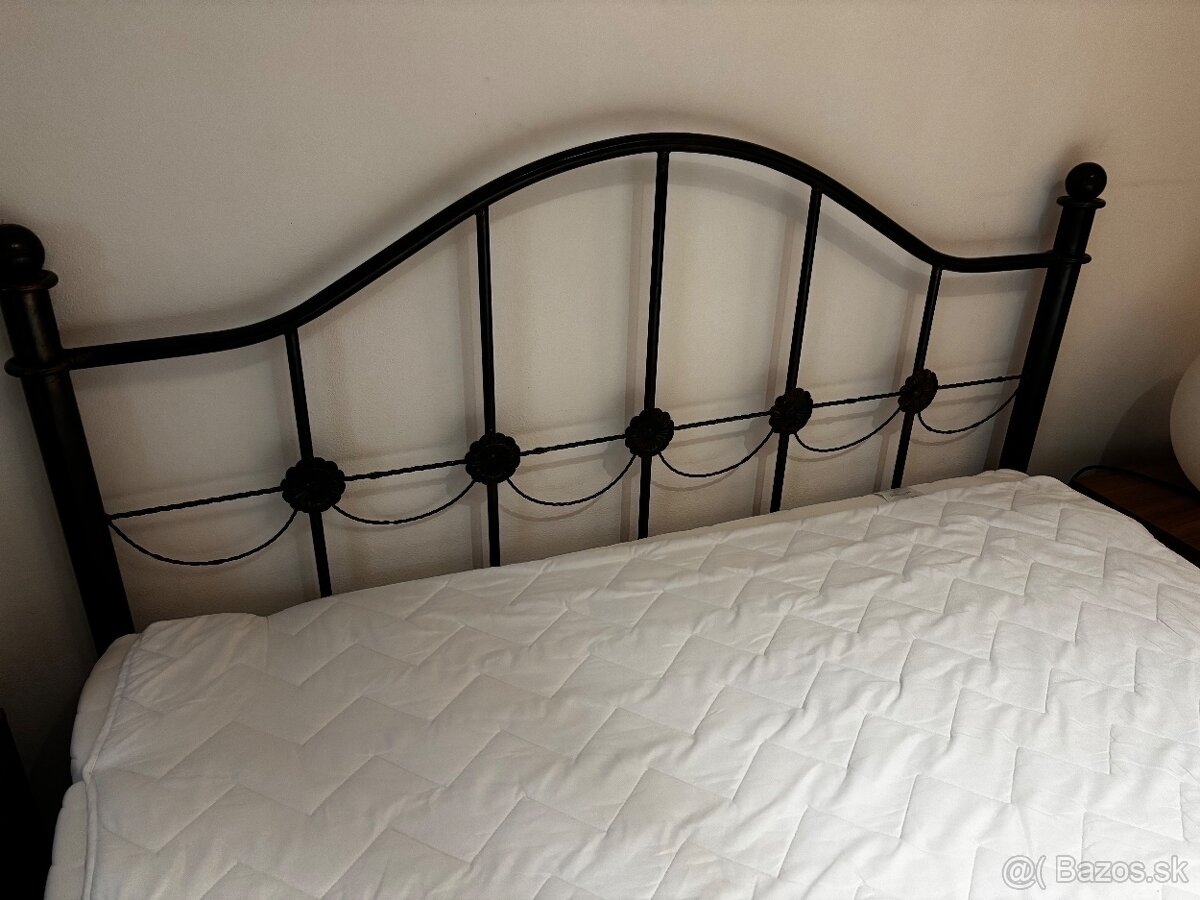 Manželská posteľ - 3