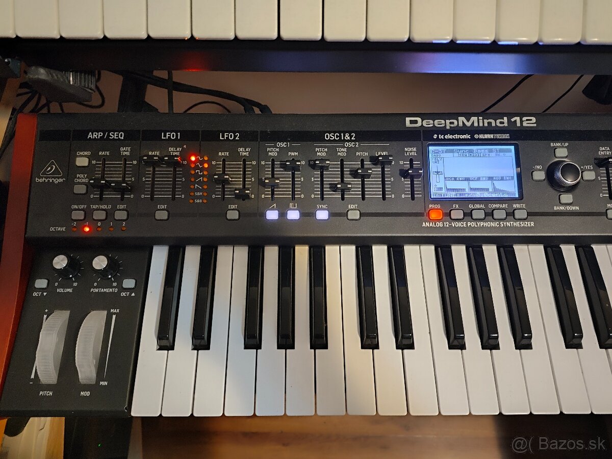 predám synth - 3