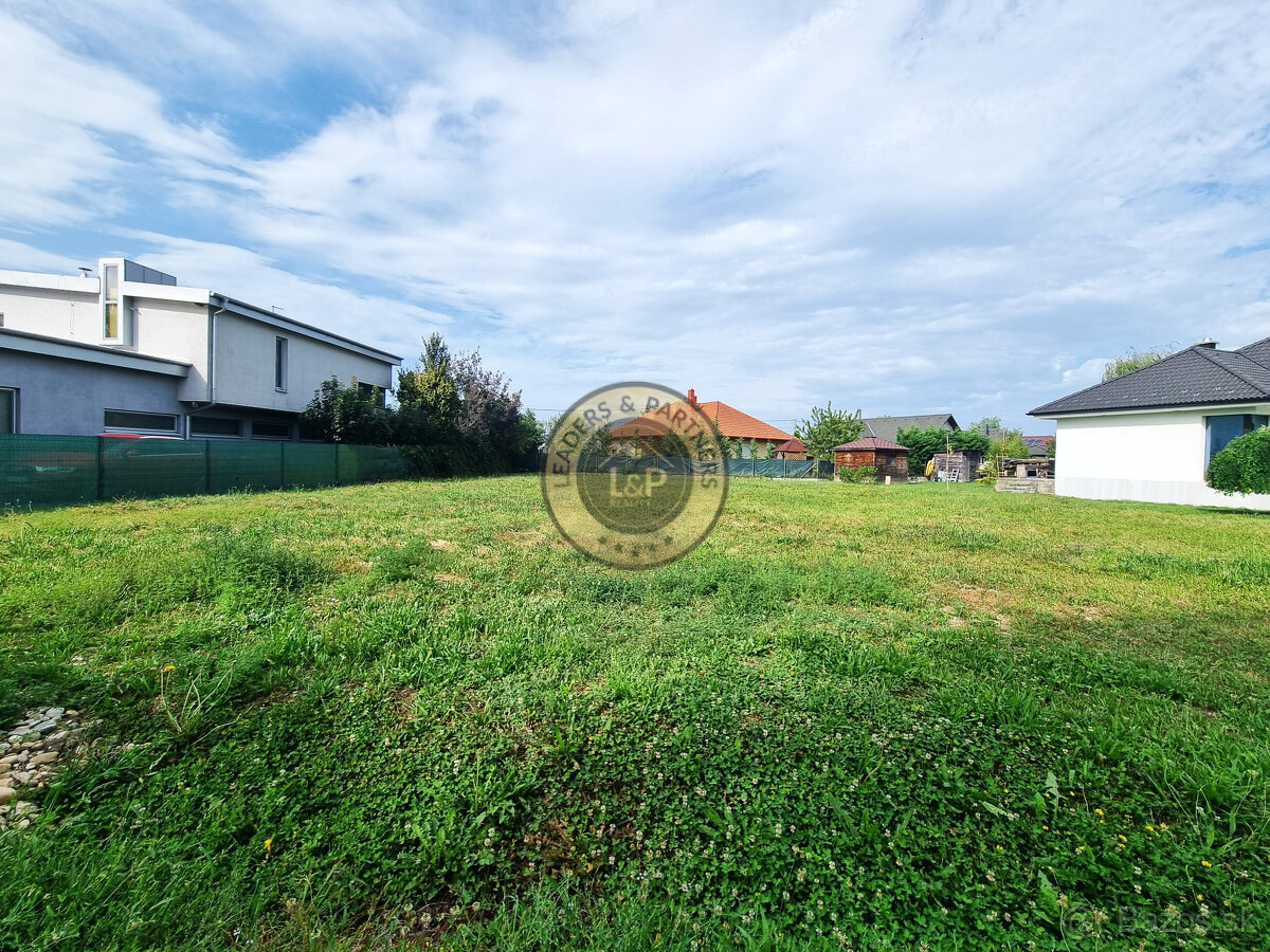 PREDAJ stavebný pozemok Dunakiliti - 3