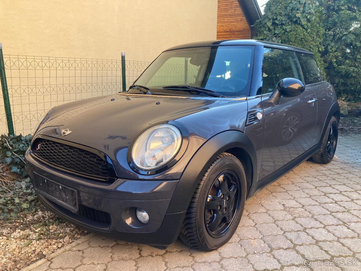 MINI COOPER 1.4 BENZIN 70 KW ROK VYROBY 2009 - 3