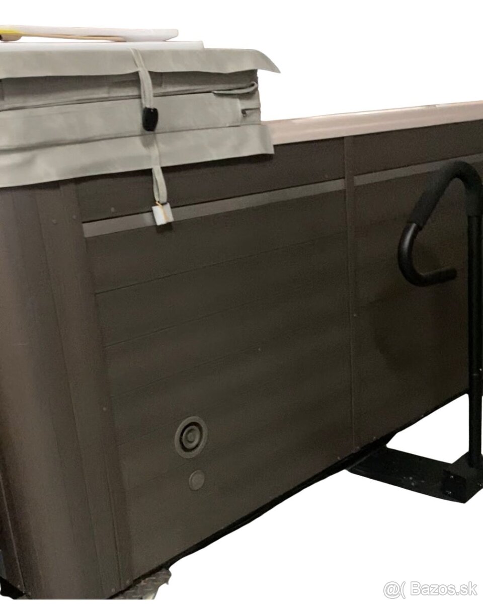 Bazén s vírivkou - 3