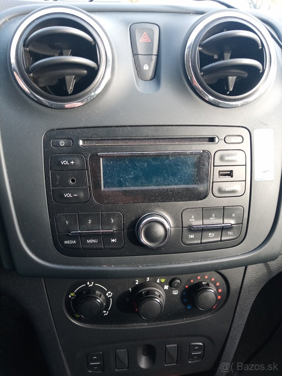 dacia logan - 3