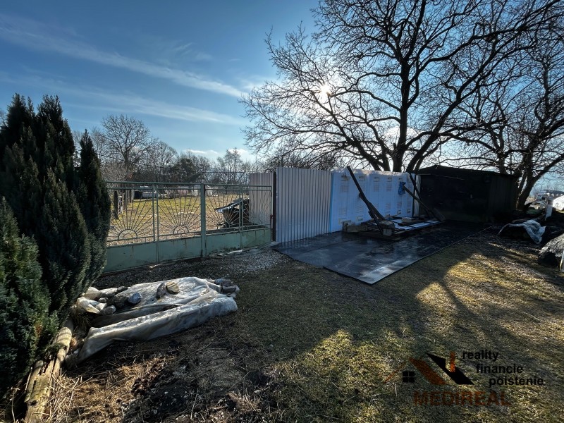 STAVEBNÝ POZEMOK - KRH.PODHRADIE - 3