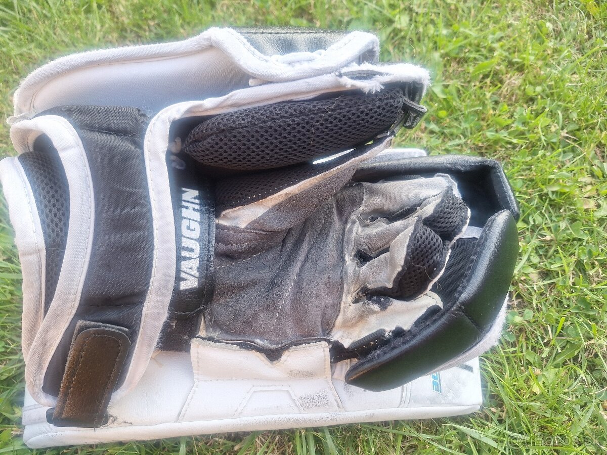 VAUGHN V9 INT -lapacka+vyrazacka - 3