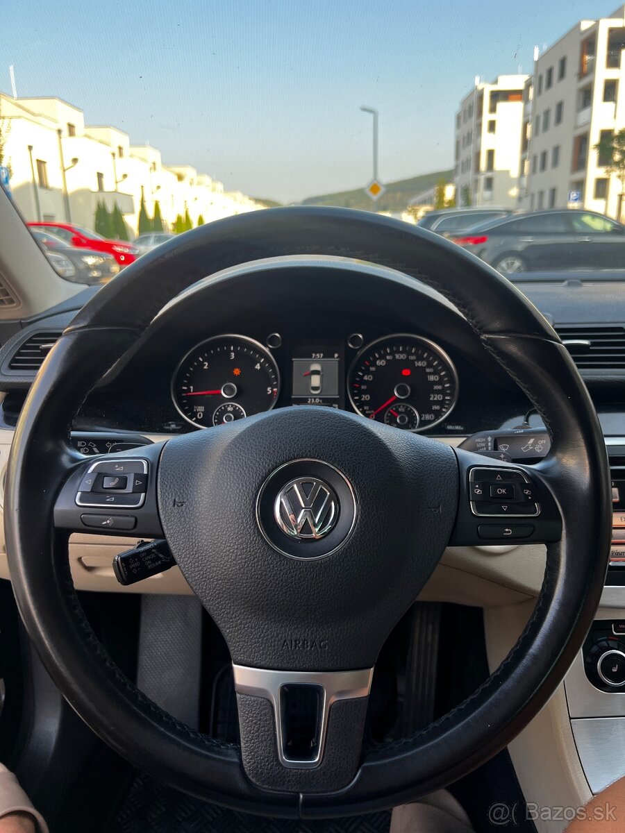 Volkswagen Passat CC - 3
