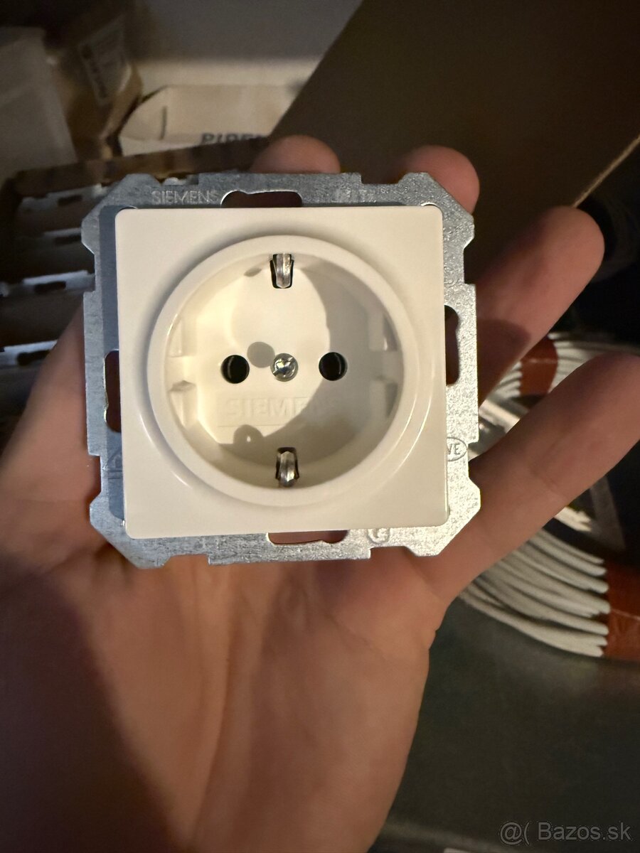 elektro materiál - 3