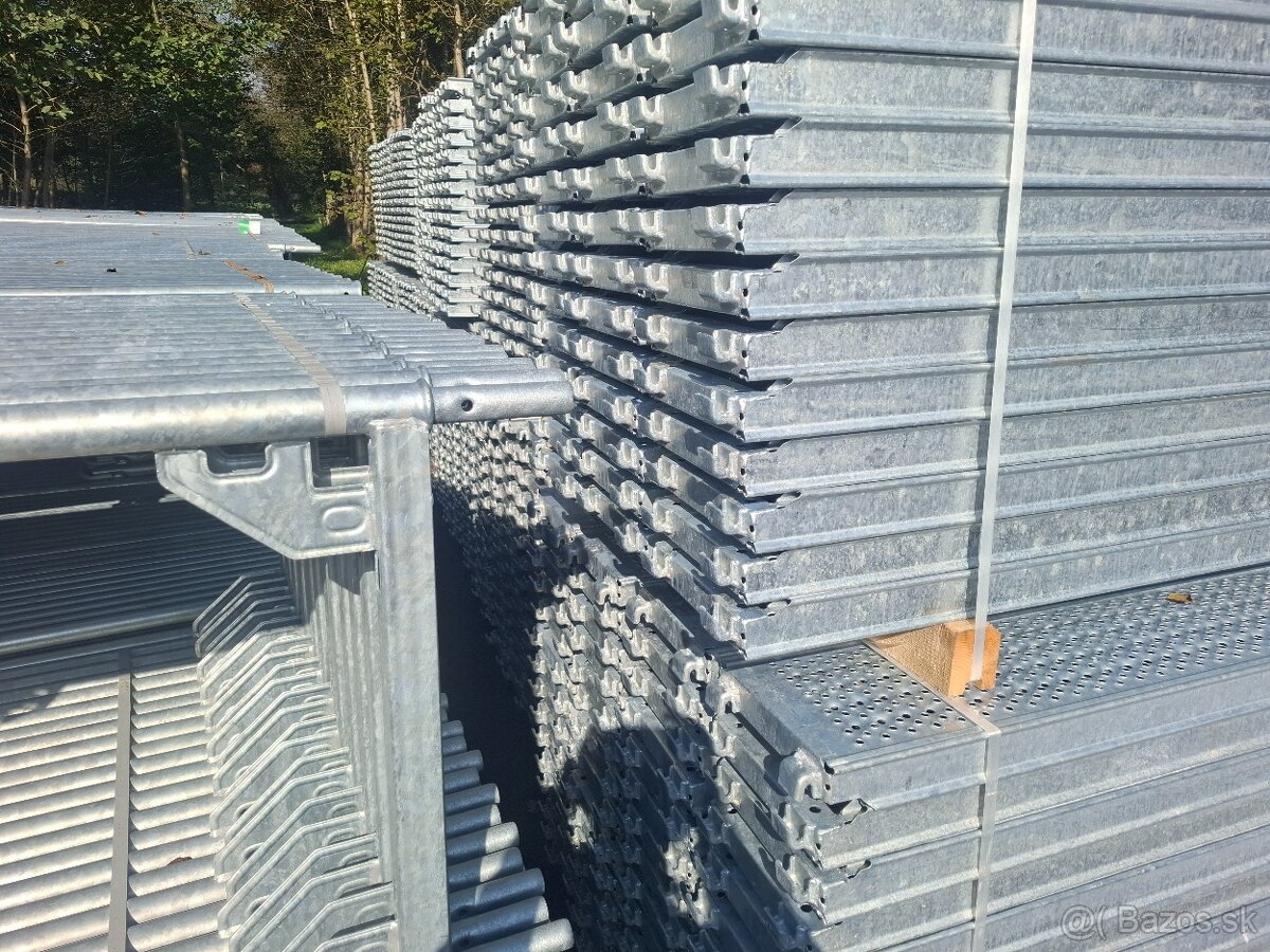 Prodám lešenie L73,447m2(layher,alfix,bauman) - 3