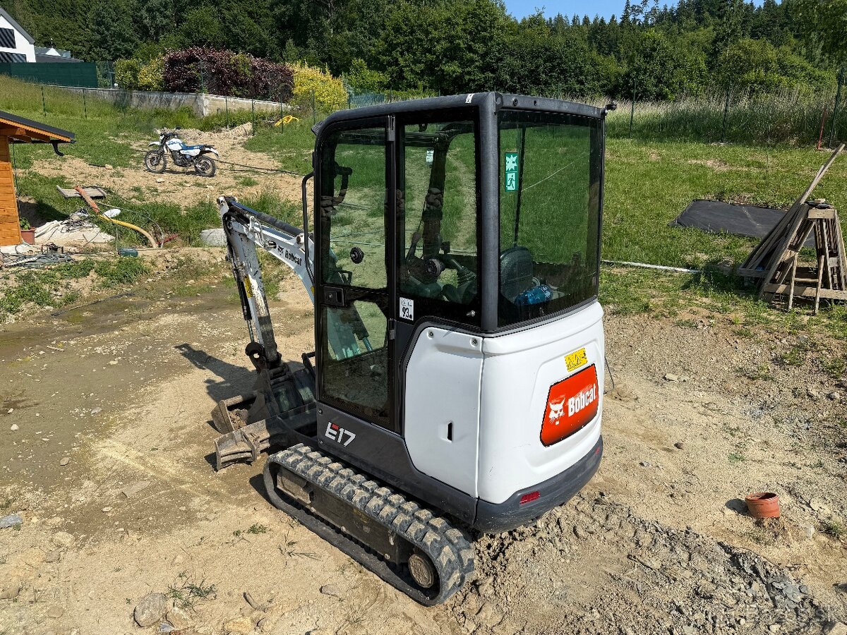 Minibager bobcat e17 - 3