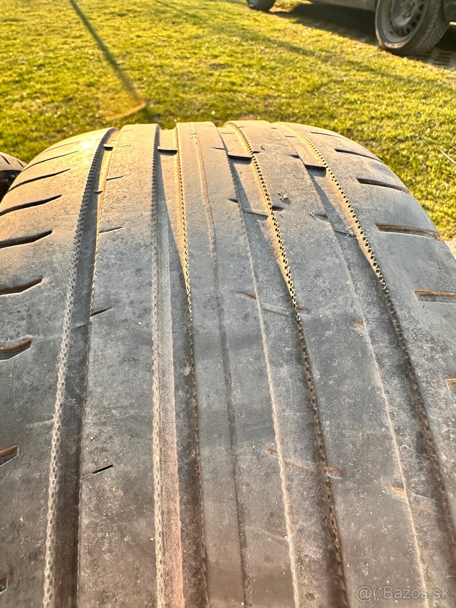 Nokian 225/45 r17 - 3