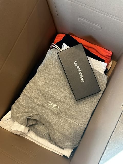 Mix značkového oblečenia - 3