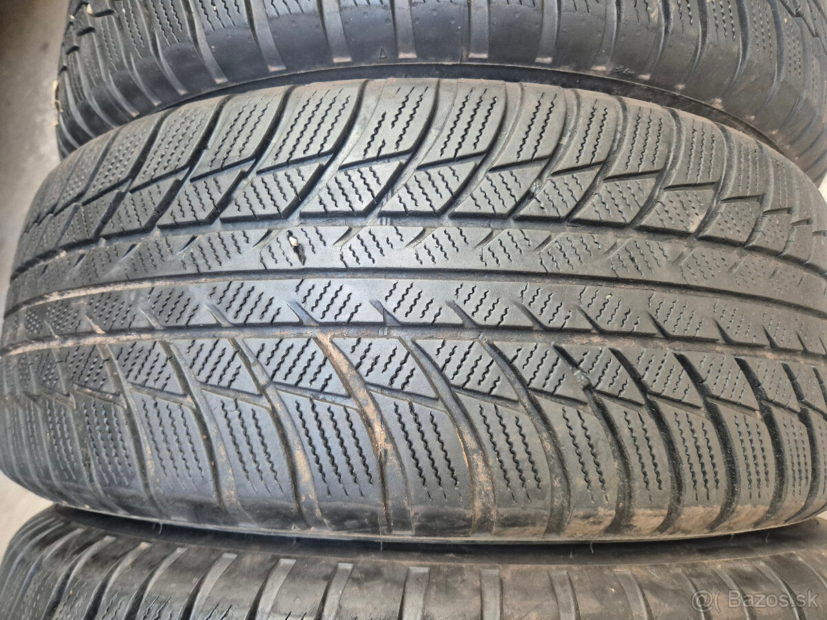 205/60 r16 zimné 4 ks BRIDGESTONE dezén 6,6 - 5,9 mm - 3